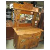 Antique Wooden Mirrored Buffet Styl...