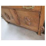 Antique Wooden Mirrored Buffet Styl...