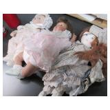 Vintage Doll Lot. One is fabric, th...