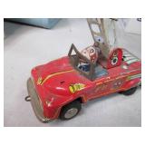 Super Cool Vintage Collectible Tin ...