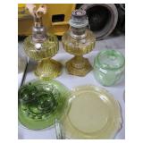 Vintage Yellow and Green Color Glas...
