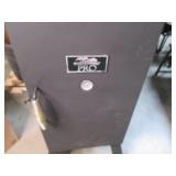 Masterbuilt Pro Electric Smoker...