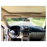 2009 Volkswagen Tiguan SE 4Motion - AWD