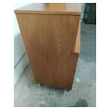Mid Century Modern Mainline 5 Drawer Chest By Hooker