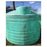 1500 Gal. Poly Water Tank