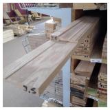 4" x 11/16" Red Oak Base Moulding (SC1E)
