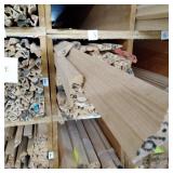 1 7/8" x 3/4" Red Oak Picture Rail (SC5E)