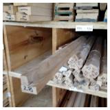 1 3/8" x 1 3/8" Red Oak Inside Corners (SC6C)