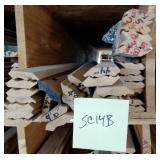 2 1/4" x 9/16" Red Oak Crown Moulding (SC14B)