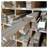 2 3/4" x 9/16" Red Oak Crown Moulding (SC16C)