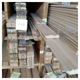2 3/4" x 9/16" Red Oak Crown Moulding (SC16D)