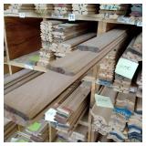 2 3/4" x 9/16" Red Oak Crown Moulding (SC17E)