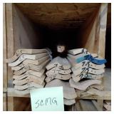 3 1/4" x 1 1/16" Red Oak Crown Moulding (SC17G)
