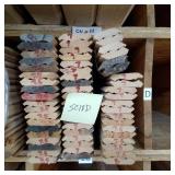 2 3/4" x 9/16" Red Oak Crown Moulding (SC18D)