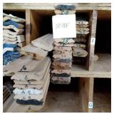 2 3/4" x 9/16" Red Oak Crown Moulding (SC18F)