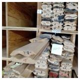 3 1/2" x 3/4" Red Oak Crown Moulding (SC21D)