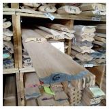 3 1/2" x 3/4" Red Oak Crown Moulding (SC21F)