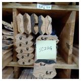 3 1/2" x 3/4" Red Oak Crown Moulding (SC22G)