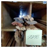 2 1/4" x 3/4" Red Oak Wainscot Cap (SC23E)