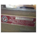 DELTA MILWAUKEE PLANER