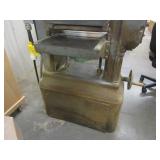 DELTA MILWAUKEE PLANER