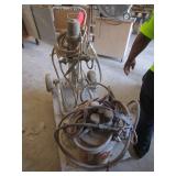 GRACO MONARK PAINT SPRAYER UNIT BUCKET SPRAYER UNIT