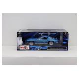 Maisto 1:18 1957 Chevy Corvette & 1965 Chevy Corvette