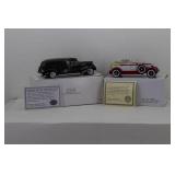(2) National Motor Museum Mint 1:32 1928 Lincoln Dietrich Limousine & 1938 Cadillac Panel Car