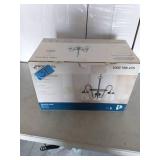 1 PROGRESS LIGHTING CROFTON COLLECTION CHANDELIER