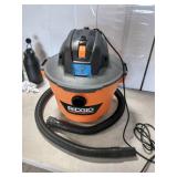 Ridgid 9 gal wet/dry vac