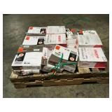 Pallet with mixed Vinyl Flooring see pictures