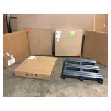 Lot of 6 - 24" x 24" Plastic Skids see pictures