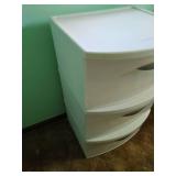 Stacking storage bins
