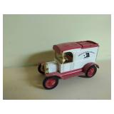Ertl Company Replica 1913 Ford Model T Van Bank