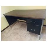 Office Desk and 2 Chairs