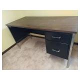 Office Desk and 2 Chairs
