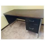 Office Desk and 2 Chairs