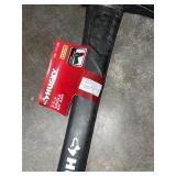 HUSKY 3.5 LB. PREMIUM SINGLE BIT MICHIGAN AXE WITH 34 IN. FIBERGLASS HANDLE. SEE PICTURES!!
