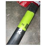 HUSKY 3.5 LB. PREMIUM SINGLE BIT MICHIGAN AXE WITH 34 IN. FIBERGLASS HANDLE. SEE PICTURES!!