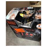 BLACK+DECKER 700 PEAK AMP PORTABLE CAR JUMP STARTER WITH 12-VOLT DC OUTLET AND USB POWER. SEE PICTURES!!