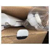 AMERICAN STANDARD CADET SLOW CLOSE EVERCLEAN ELONGATED SLOW CLOSE TOILET SEAT IN WHITE. SEE PICTURES!