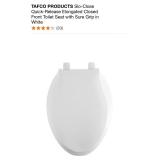 ASSORTED TOILET SEATS. VARIOUS KINDS AND CONDITIONS. SEE PICTURES!!