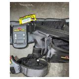 MAGNOGRIP 37-POCKET PRO TOOL SUSPENSION RIG WITH INTEGRATED BACK SUPPORT. SEE PICTURES!!