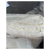 LINENSPA 9 FT. X 12 FT. RUBBERIZED NON-SLIP AREA RUG PAD GRIPPER IN WHITE. SEE PICTURES!!