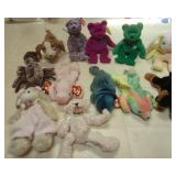 lot of 14 beanie babies