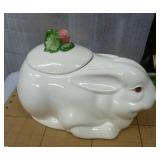 Two vintage cookie jars - Metlox