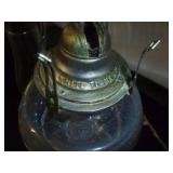 nice condition White Flame Co oil lamp