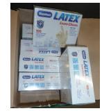 6 boxes of 100 latex gloves
