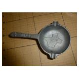 Vintage group of ashtrays / advertising collectibles.