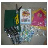 gardening lot - 3 pair of gloves, clipper, 3 shovels, gardening book, windmill whirlygig and an indoor transplanting mat